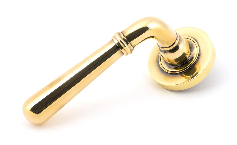 FTA 45755 AGED BRASS NEWBURY LEVER ON ROSE SET (PLAIN)
