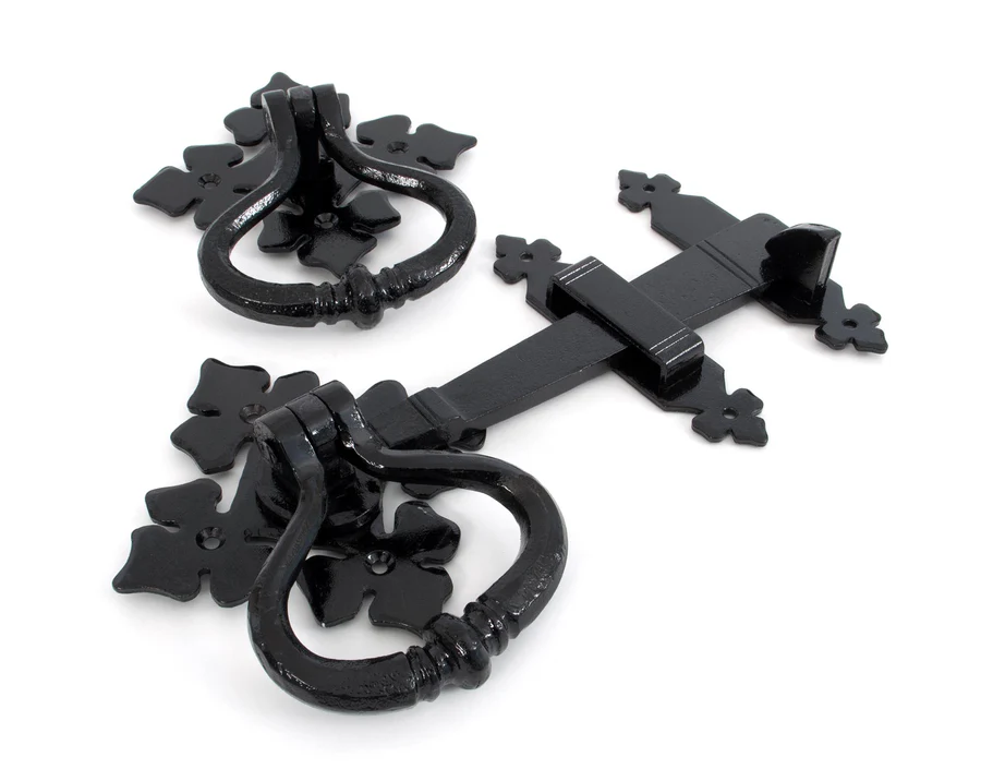 FTA 33819 BLACK SHAKESPEARE LATCH SET