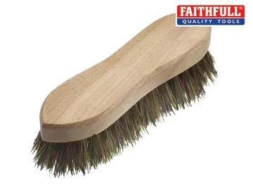 SCRUBBING BRUSH 8"