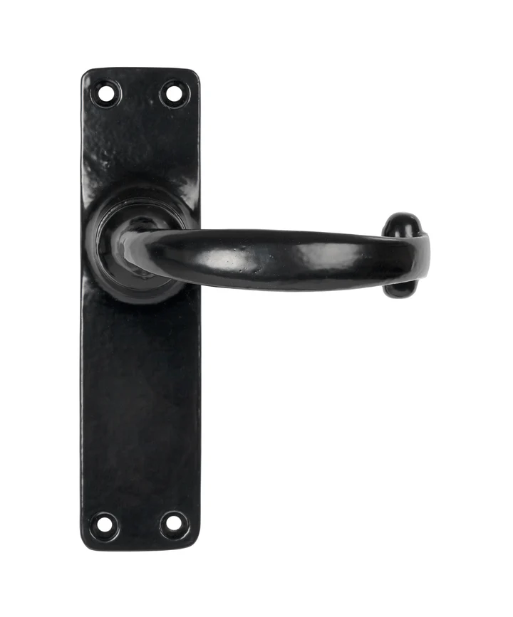 FTA 46574 BLACK MF LEVER LATCH SET