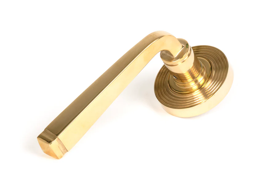 FTA 50600 POLISHED BRASS AVON ROUND LEVER ON ROSE SET (BEEHIVE)
