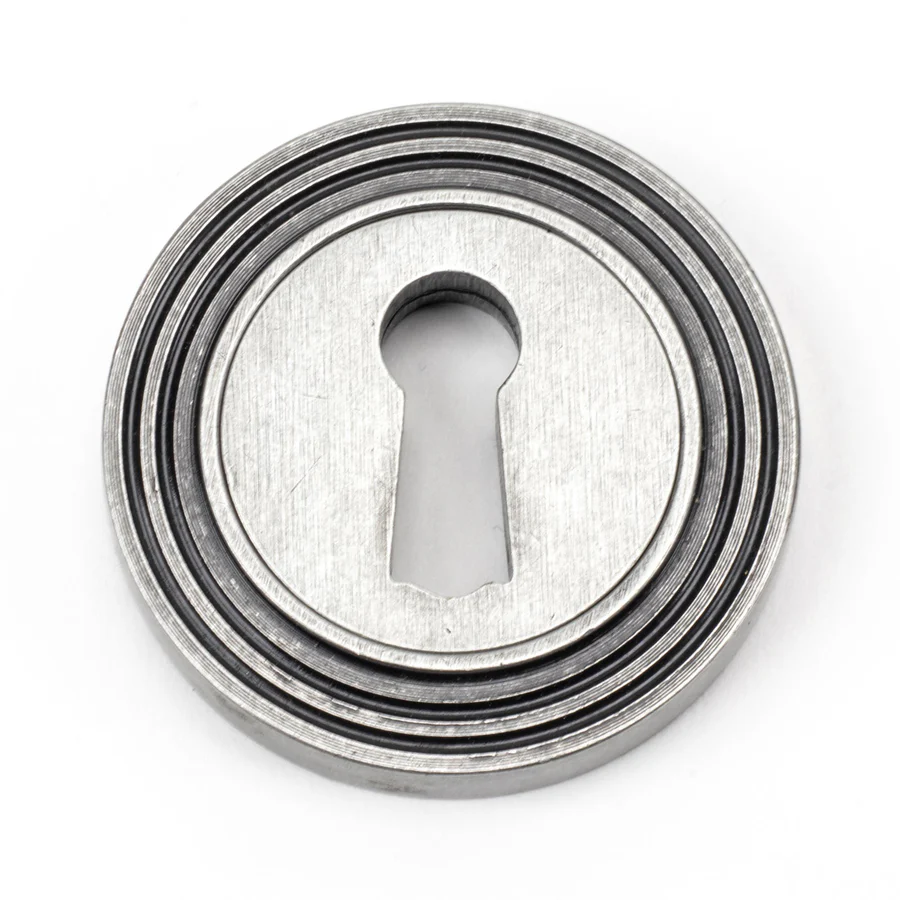 FTA 45706 PEWTER ROUND ESCUTCHEON (SQUARE)