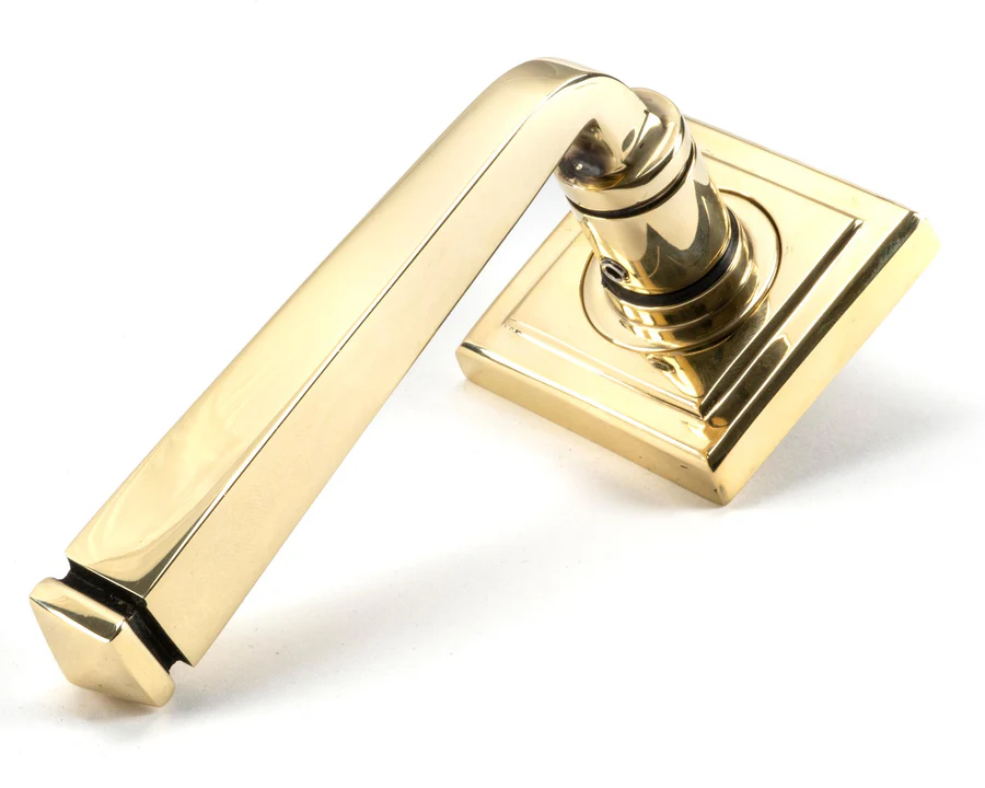 FTA 45614 AGED BRASS AVON ROUND LEVER ON ROSE SET (SQUARE)