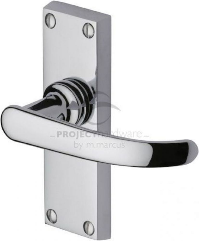 VICTORIAN STRAIGHT LEVER LATCH ON SHORT PLATE POLISHED CHROME
