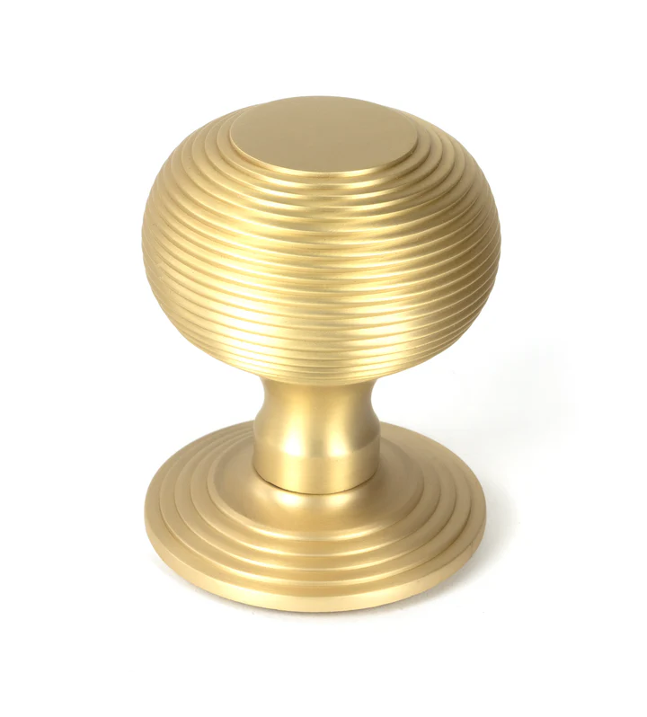 FTA 50887 SATIN BRASS BEEHIVE CENTRE DOOR KNOB