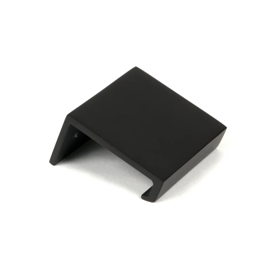 FTA 51211 AGED BRONZE 50MM PLAIN EDGE PULL