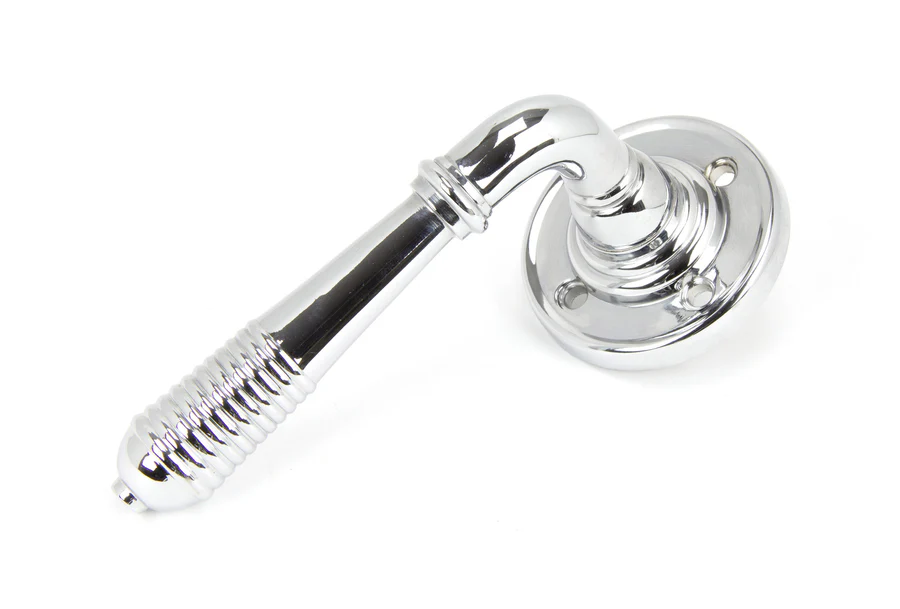 FTA 90007 POLISHED CHROME REEDED LEVER ON ROSE SET