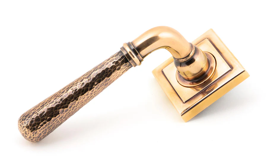 FTA 50056 POLISHED BRONZE HAMMERED NEWBURY LEVER ON ROSE SET (SQUARE) - UNSPRUNG